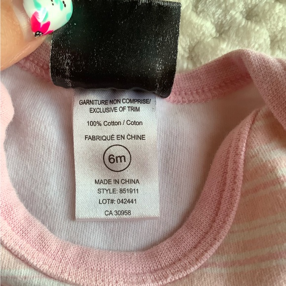 NHL Toronto Maple Leafs Bodysuit By MightyMac Sports 6M 6 Months - Picture 3 of 4